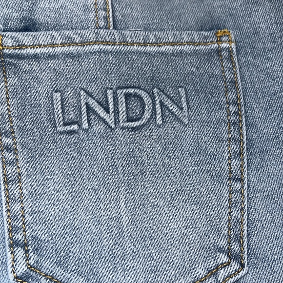 NWT LNDN Landon Denim Sunday Pant Cut-Out Waist Slit Leg Jeans - Medium Wash - Picture 6 of 10